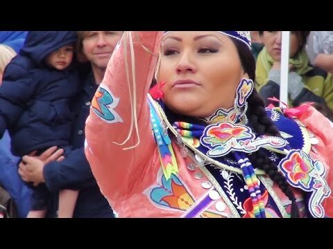 Danzas tradicionales de las tribus indígenas: Un legado cultural vibrante